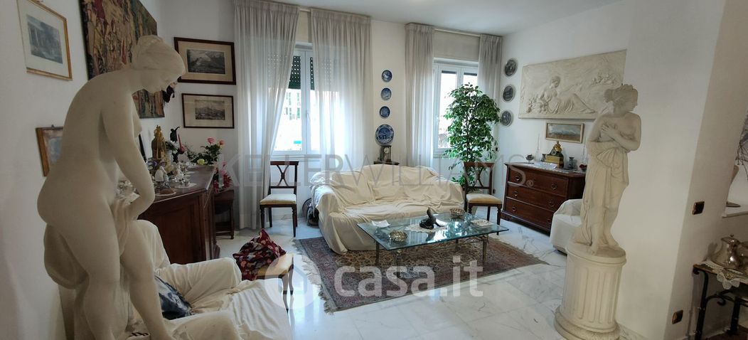 Appartamento in Vendita in Via Giovanni Battista Magnaghi 3 a Genova