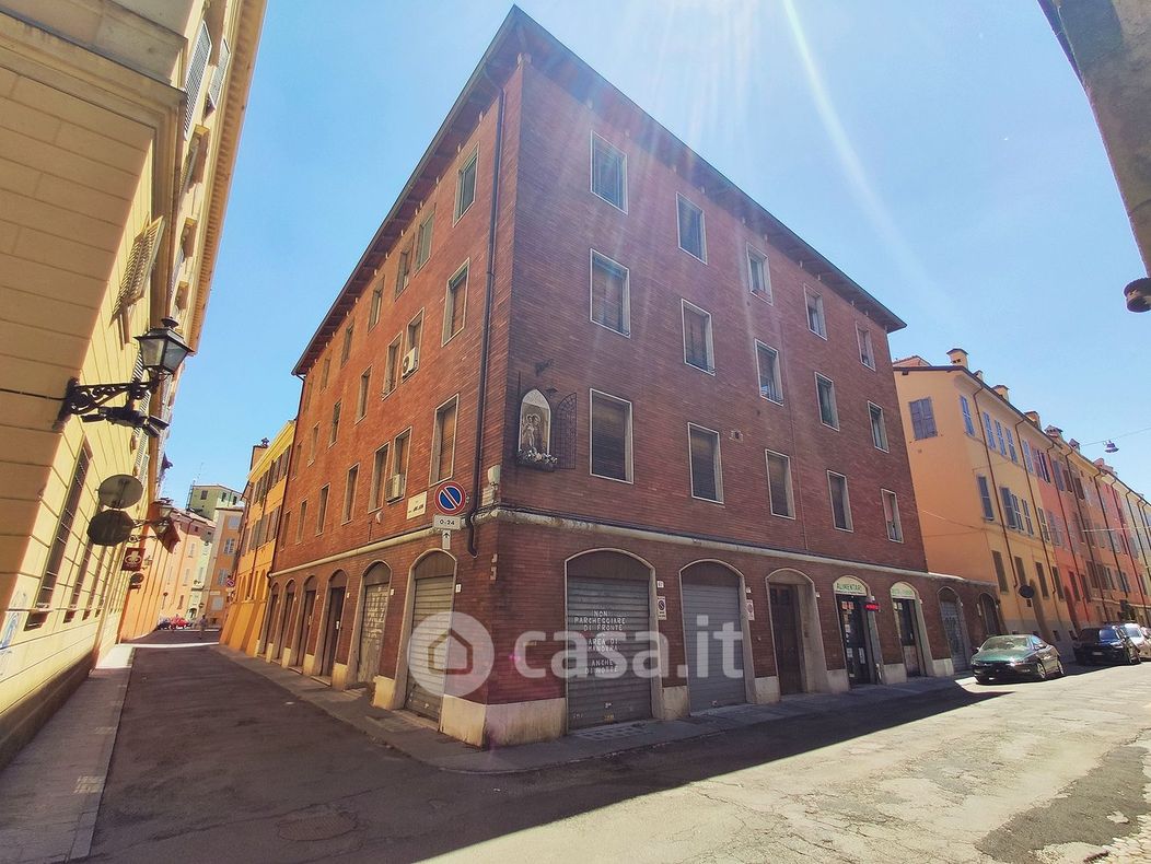Appartamento in Vendita in Via Muro 61 a Modena