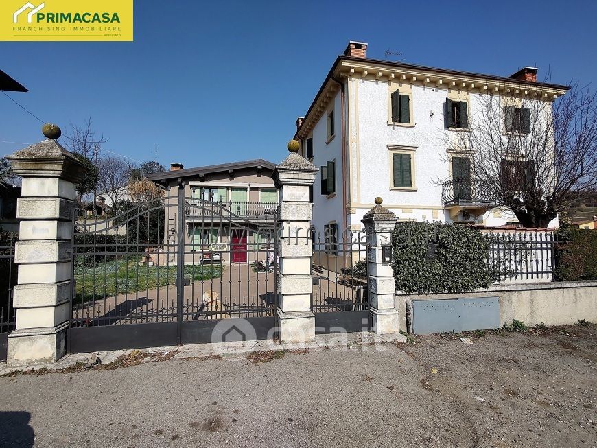 Casa indipendente in Vendita in Via Giacomo Matteotti 2 a Sona