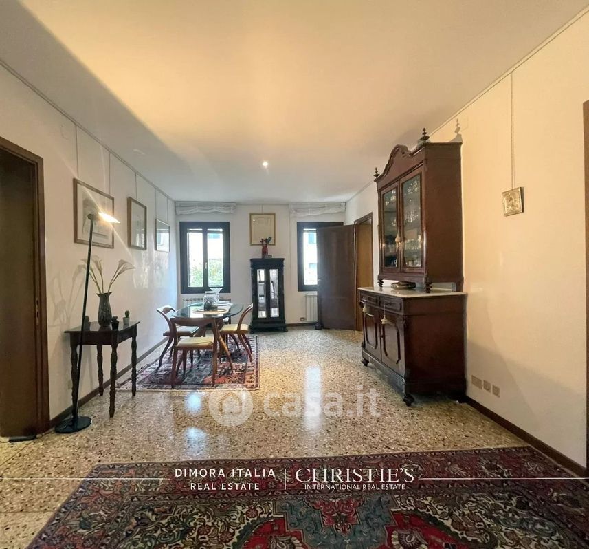 Appartamento in Affitto in Santa Croce, 370 a Venezia