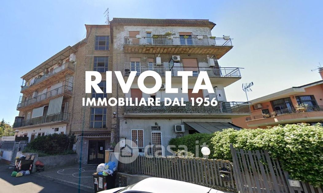 Appartamento in Vendita in Via Mandanici 161 a Roma