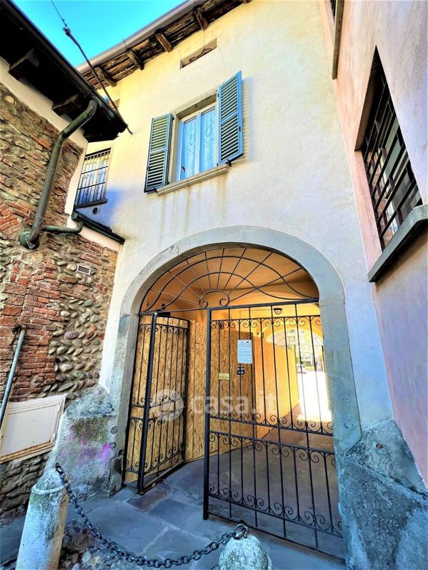 Stabile / Palazzo in Vendita in Via Sant'Elisabetta a Bergamo