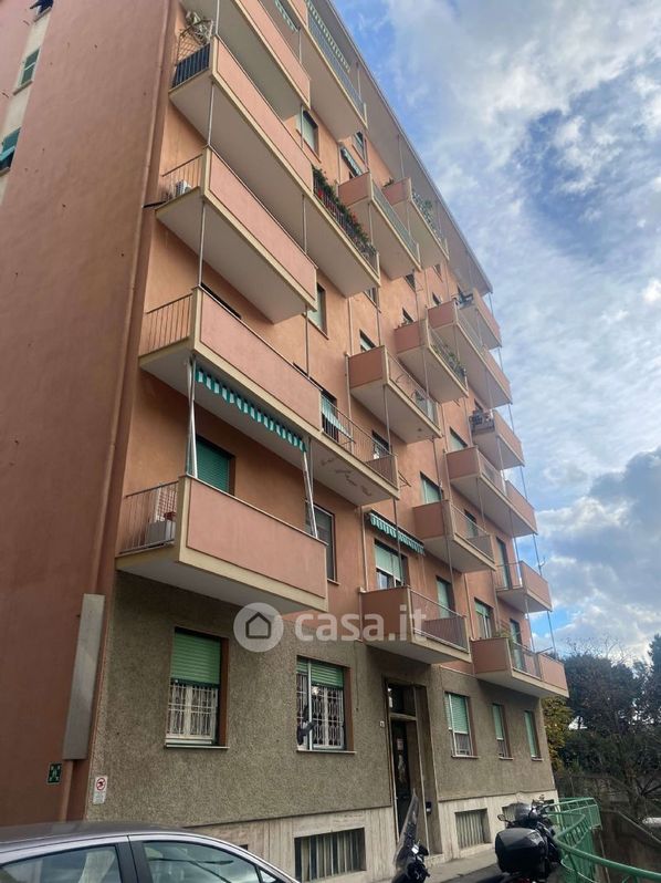 Appartamento in Vendita in Via Sigismondo Muscola 15 a Genova