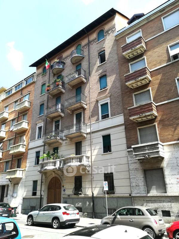 Appartamento in Vendita in Via Pietrino Belli 58 a Torino