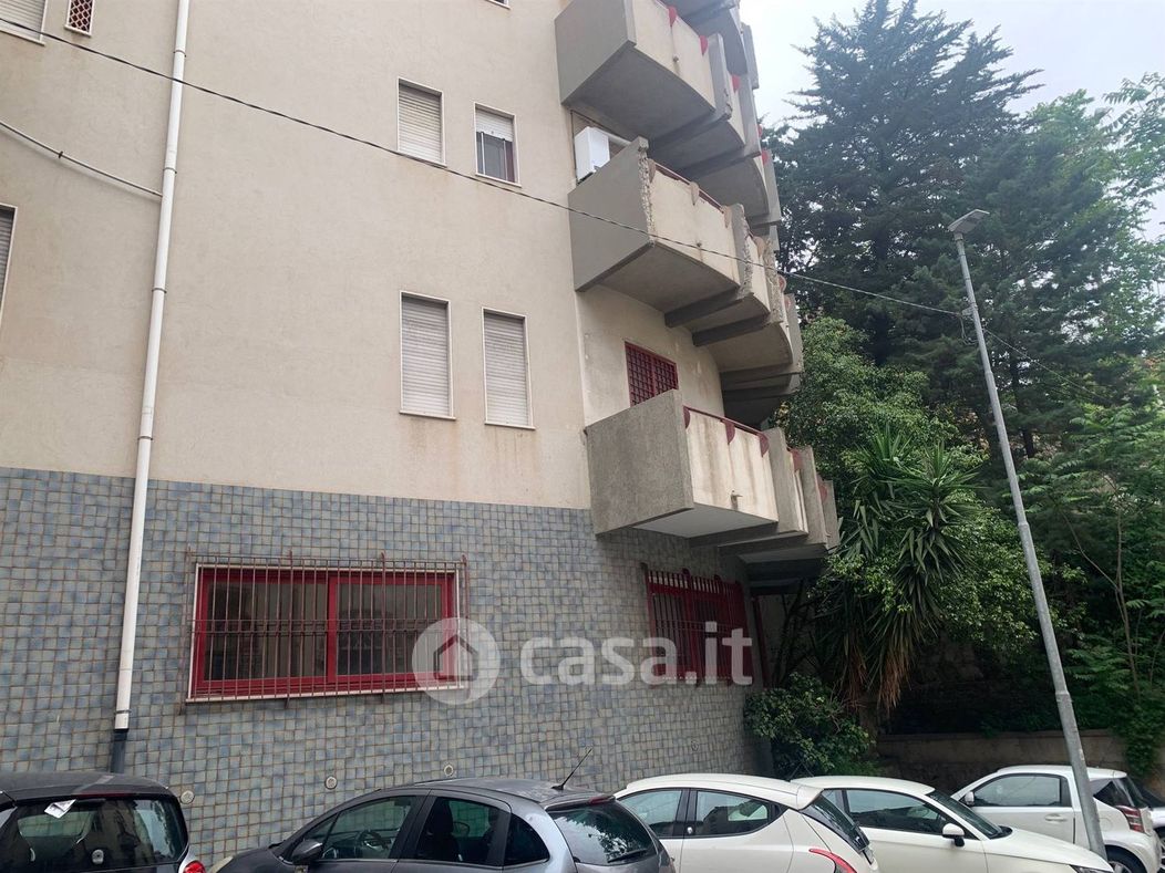 Appartamento in Affitto in Via Dina e Clarenza 2 a Messina