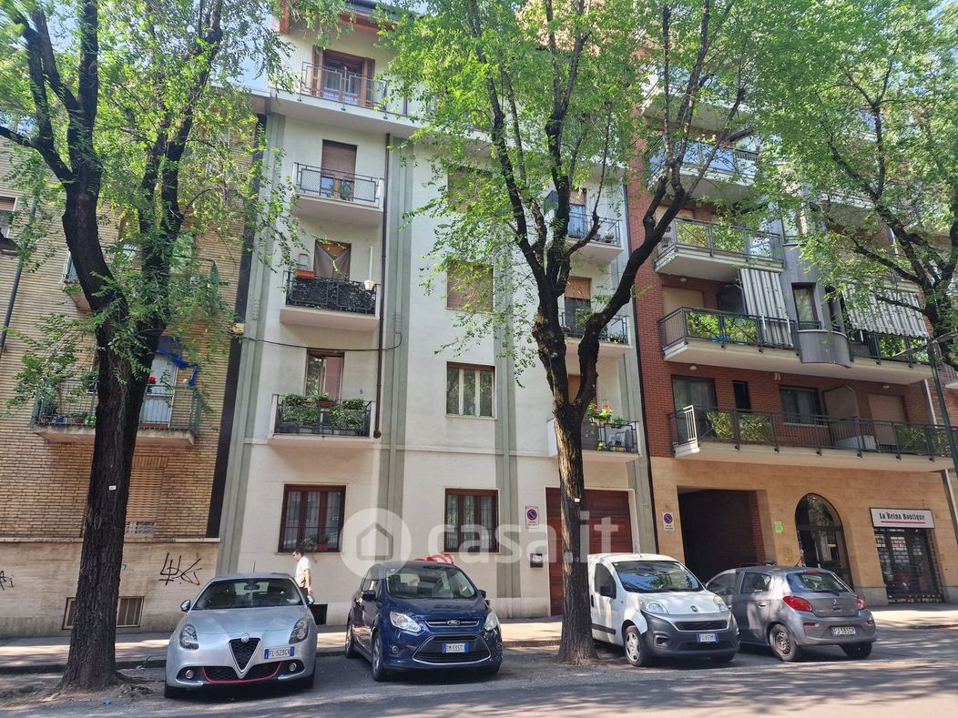Appartamento in Vendita in Via Breglio 79 a Torino