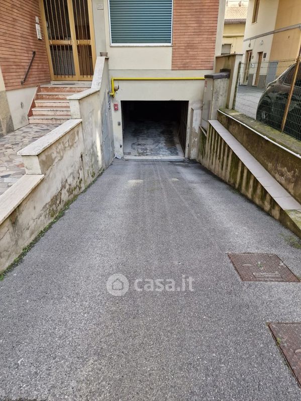 Garage/Posto auto in Vendita in Via Fabio Filzi 28 a Arezzo