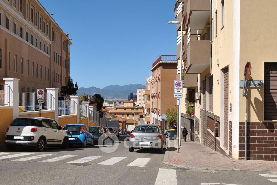 Appartamento in Vendita in Via Montello a Cagliari