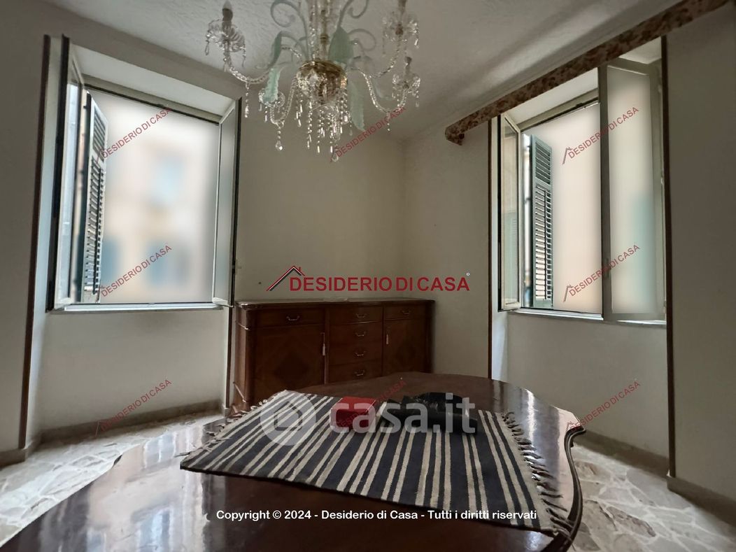Appartamento in Vendita in Via Brigata Aosta 19 a Palermo