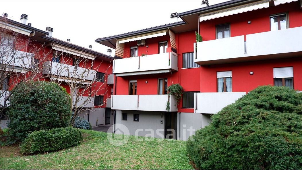Appartamento in Vendita in Via Campagnola 28 a Bergamo