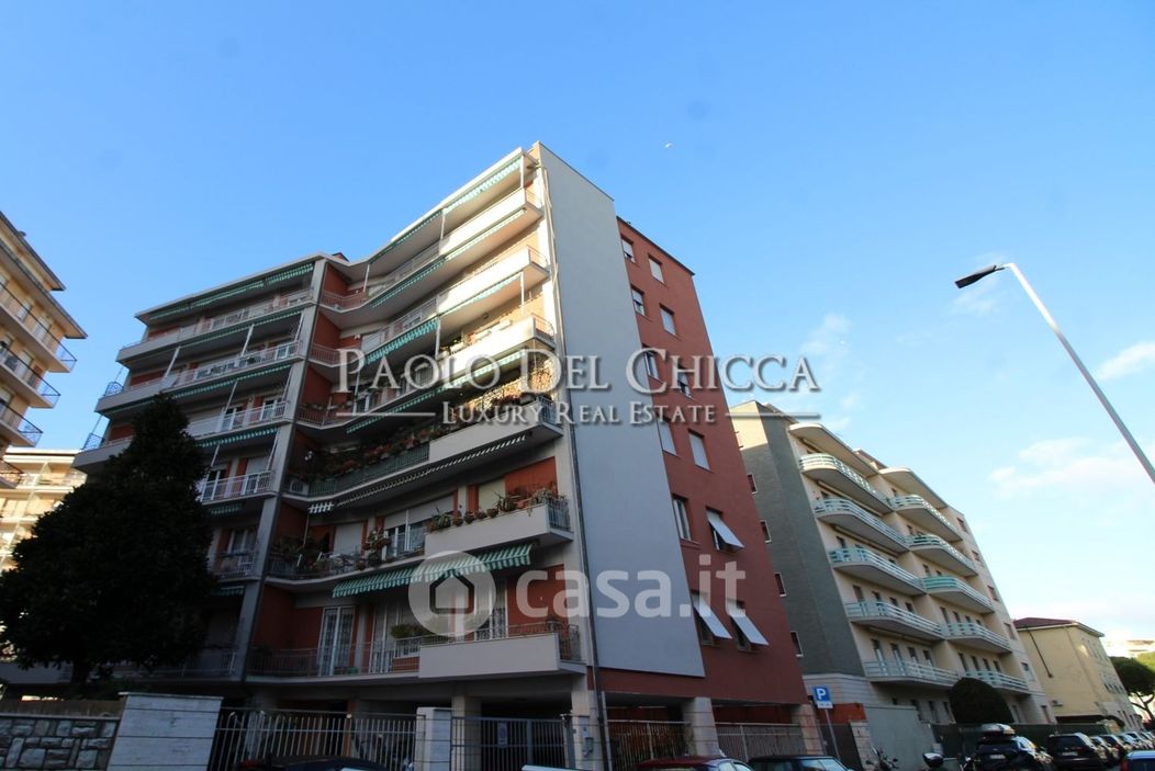 Appartamento in Vendita in Piazza Giacomo Matteotti a Livorno