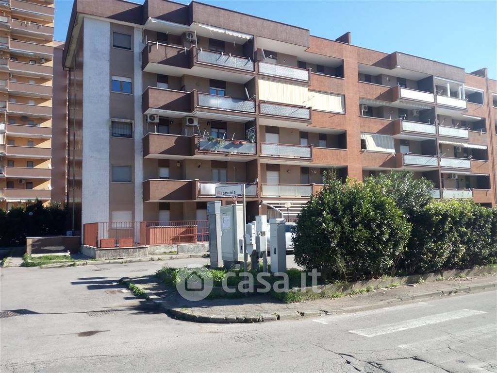 Appartamento in Vendita in Via Laconia 1 a Taranto