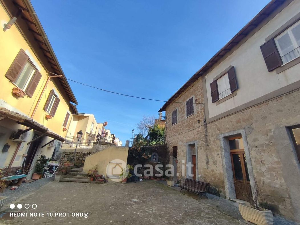 Appartamento in Affitto in Via Cavalieri di Vittorio Veneto a Canale Monterano