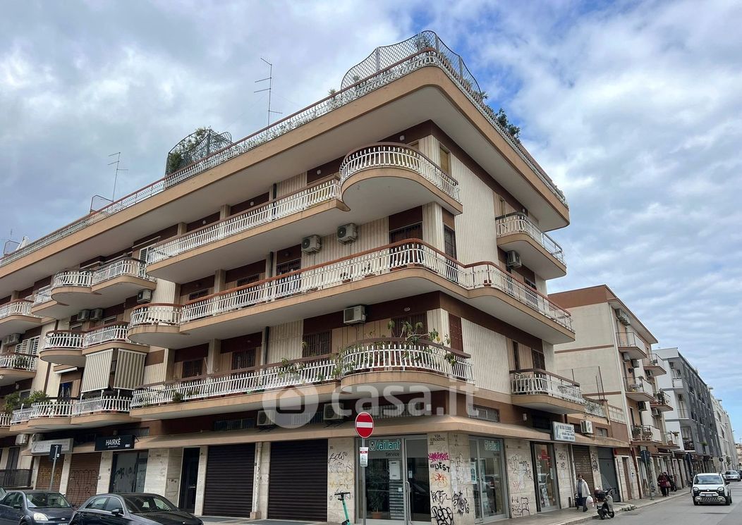Appartamento in Vendita in Via Sergio Pansini a Bari
