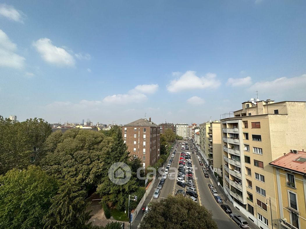 Appartamento in Vendita in Via Calatafimi 12 a Milano