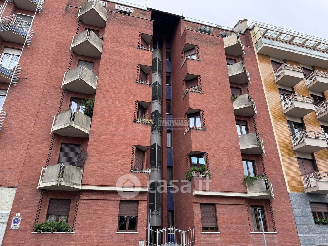 Appartamento in Vendita in Via Gravere 23 a Torino