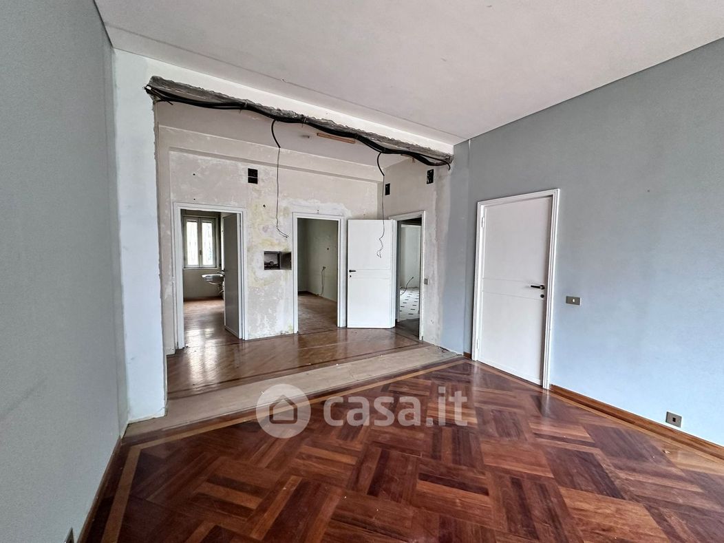 Appartamento in Vendita in Via Silvio Pellico a Firenze
