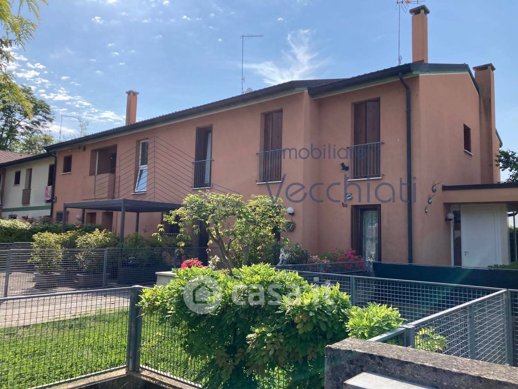 Appartamento in Affitto in Strada di Canizzano 126 a Treviso