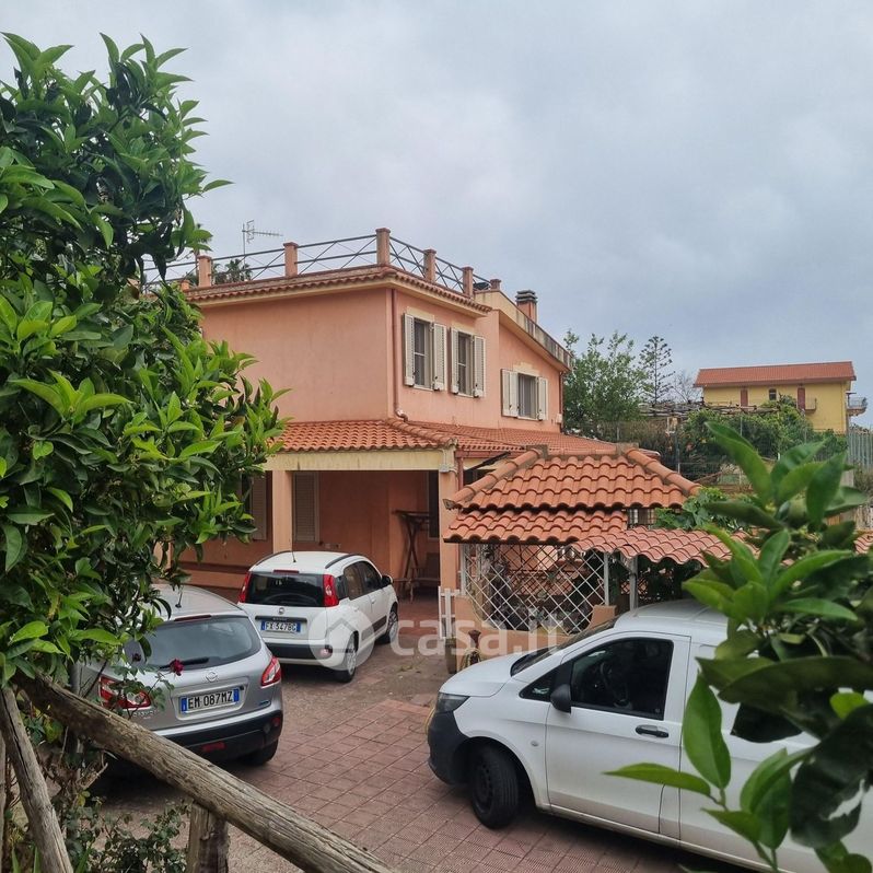 Villa in Vendita in Contrada Citola a Messina