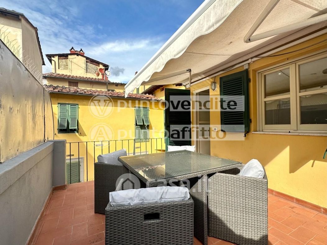 Appartamento in Vendita in Via San Paolino 55100 a Lucca