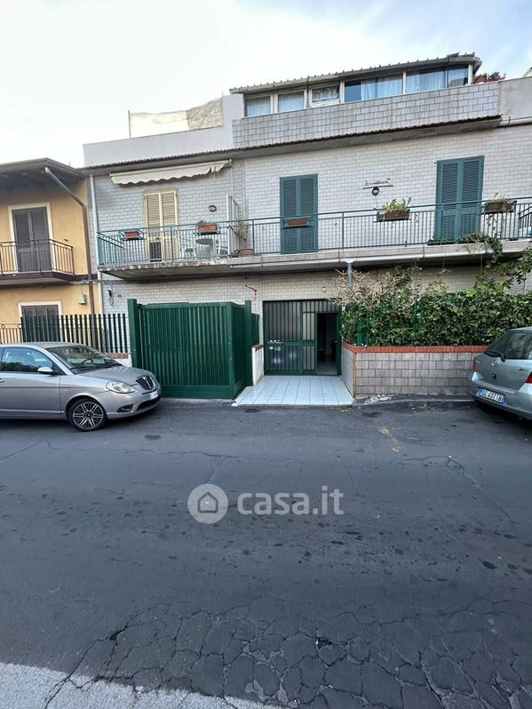 Appartamento in Vendita in Via Simone 12 a Catania