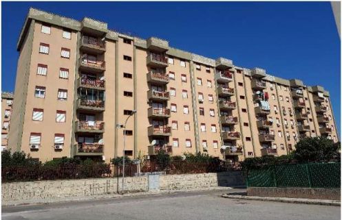 Appartamento in Vendita in Via Sacco e Vanzetti 88 a Palermo