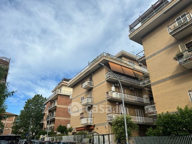 Appartamento in Vendita in Via LIVIA ORESTILLA 14 a Roma