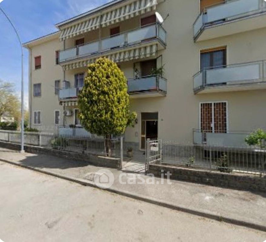 Appartamento in Affitto in Via Maria Luigia d'Austria a Piacenza