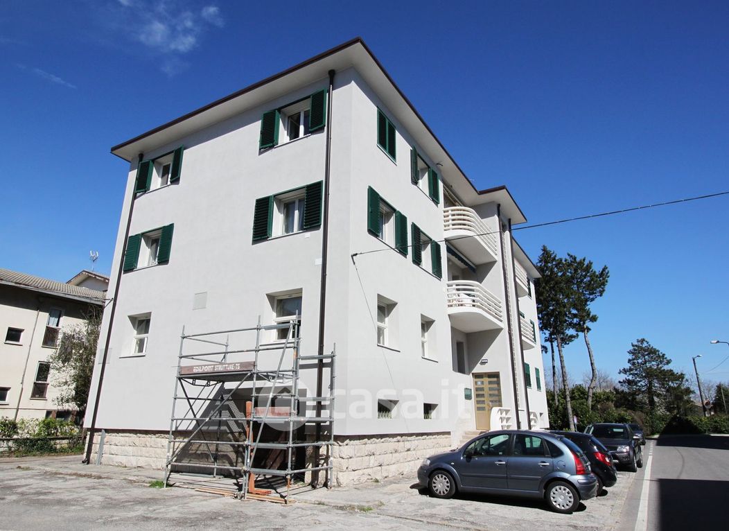 Appartamento in Vendita in Via dei Papaveri 5 a Trieste