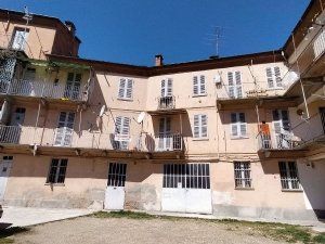 Palazzo in Vendita in Via Torricelli a Asti