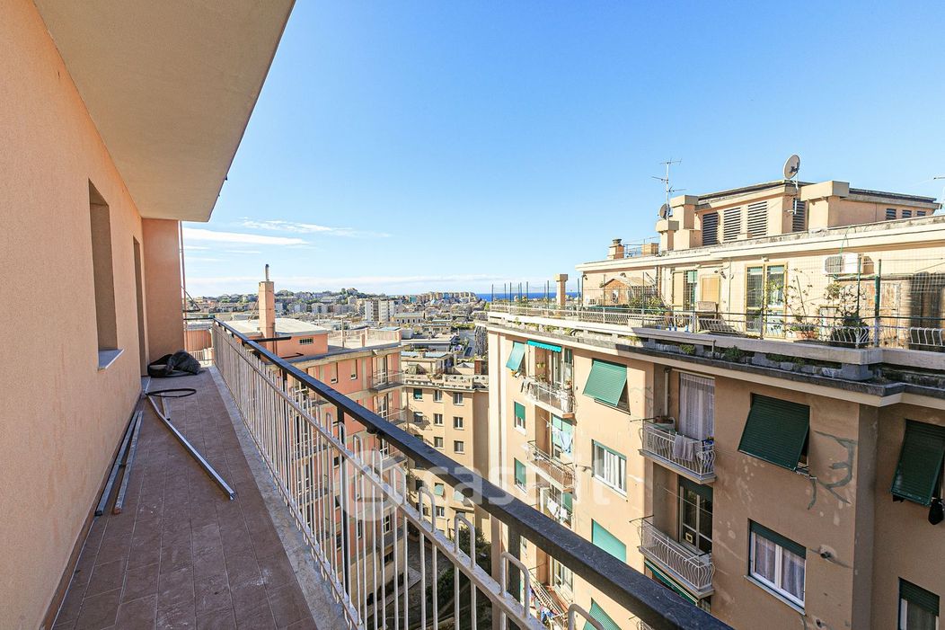 Appartamento in Vendita in Amarena a Genova
