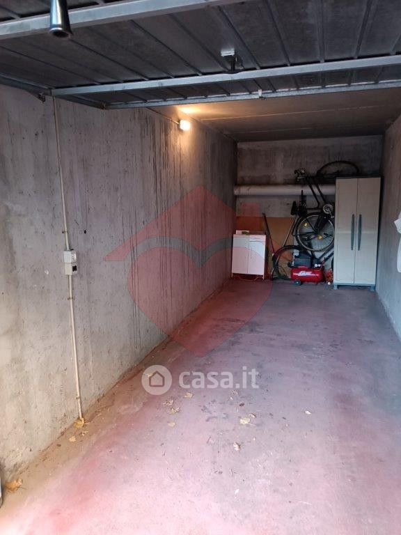 Garage/Posto auto in Vendita in Via Giacomo Matteotti a Gorgonzola