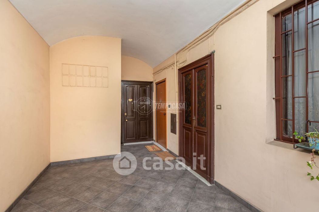 Appartamento in Vendita in Via Graziadio Ascoli 21 a Torino