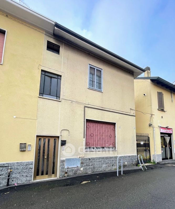 Palazzo in Vendita in Via B. Cellini 9 a Monza