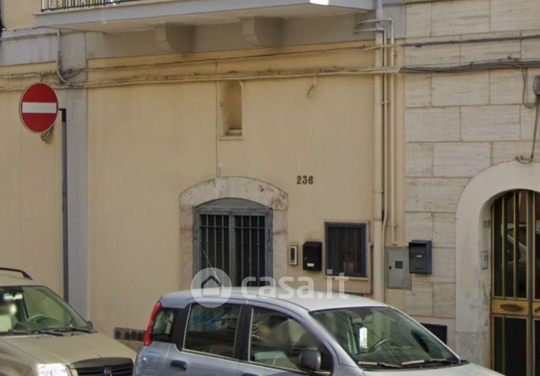 Casa indipendente in Vendita in Via Guglielmo Oberdan 236 a Noicattaro