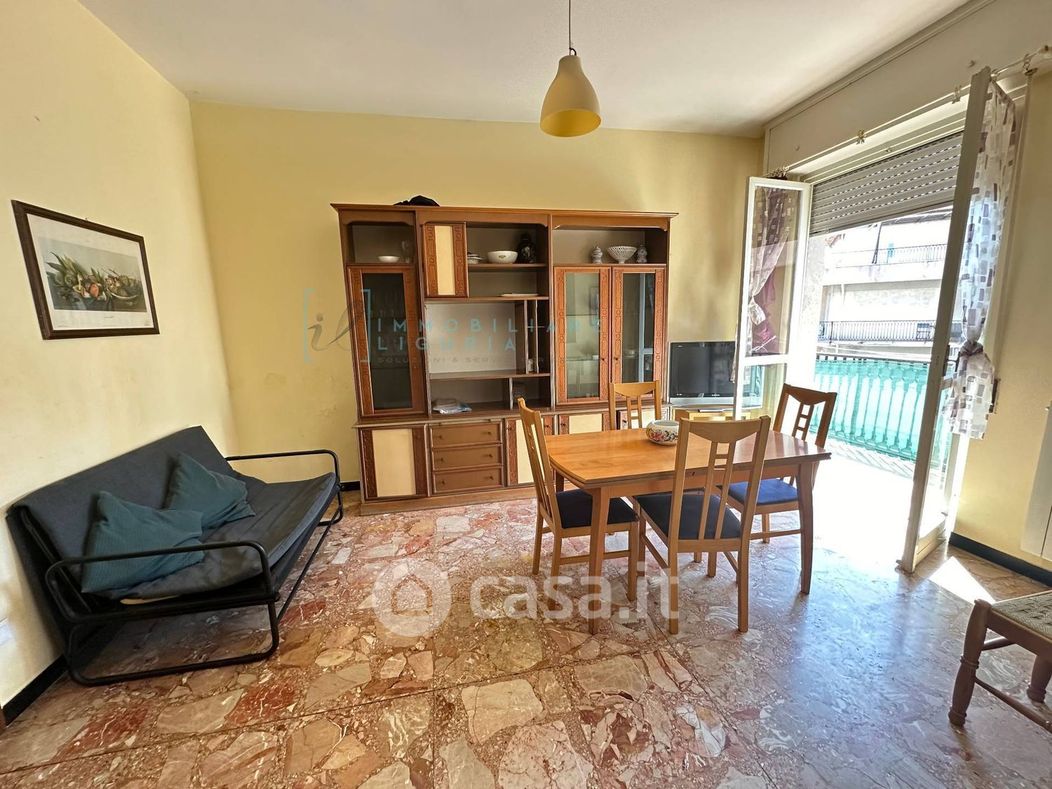 Appartamento in Vendita in Via Piave 69 a Albenga