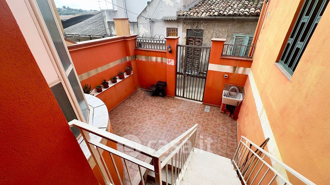 Casa indipendente in Vendita in Contrada Monalla 24 a Messina