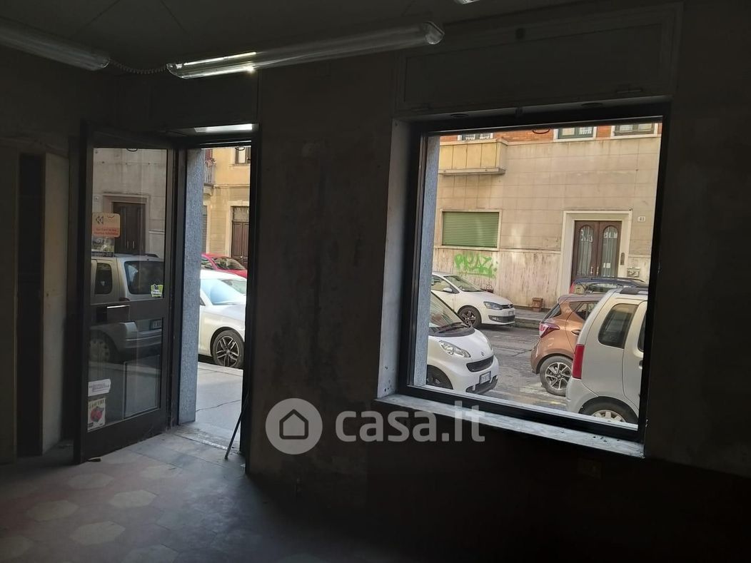 Negozio/Locale commerciale in Affitto in Via San Paolo 34 a Torino