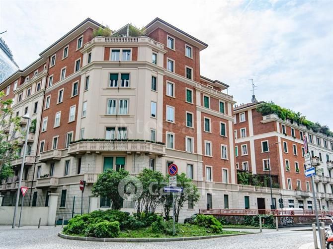 Appartamento in Vendita in Via Francesco Viganò a Milano