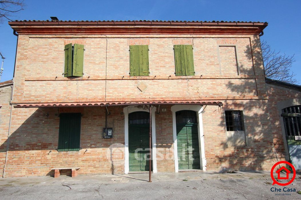Rustico/Casale in Vendita in Via Rino Laghi 17 a Forlì