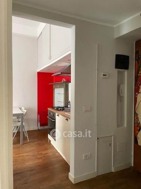Appartamento in Affitto in Via Tonale 16 a Milano