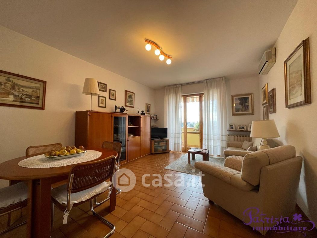 Appartamento in Vendita in Via Augusto Righi 63 a Prato
