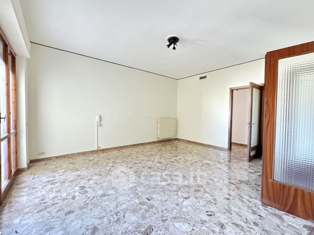 Appartamento in Vendita in Via Adriatica a Lecce