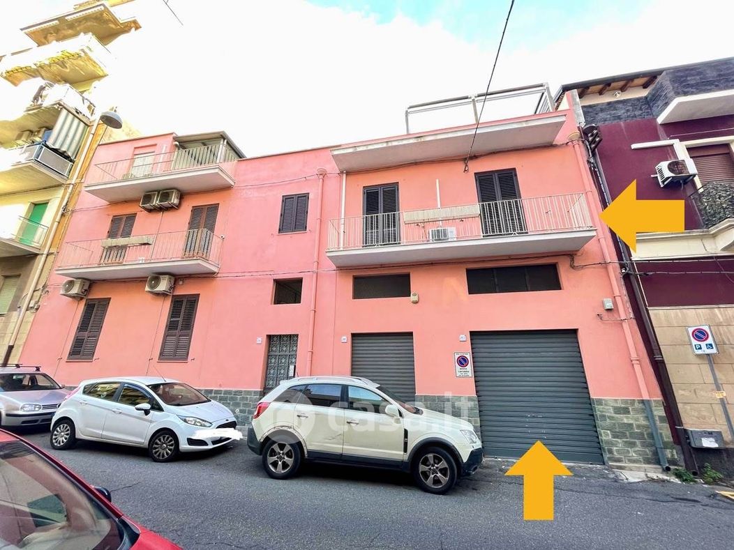 Appartamento in Vendita in Via Stazzone 239 a Catania