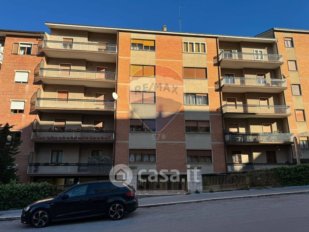 Appartamento in Vendita in Via Giovanni Pascoli 46 a Campobasso