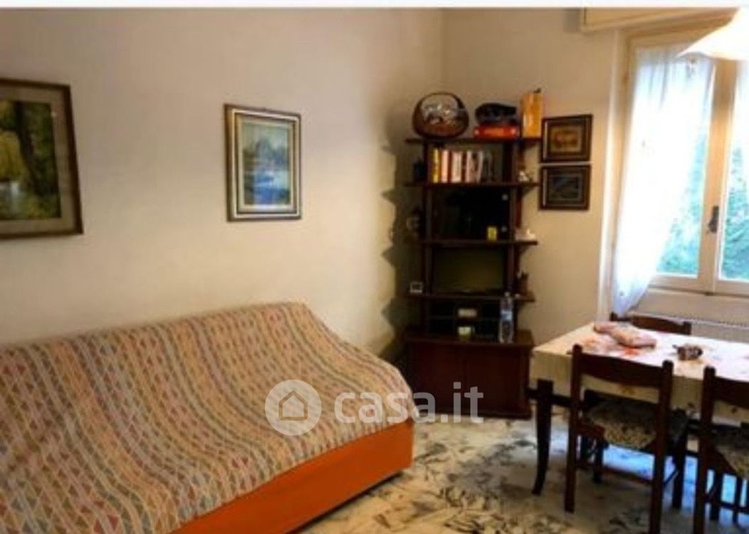 Appartamento in Affitto in Via Trieste a Arenzano
