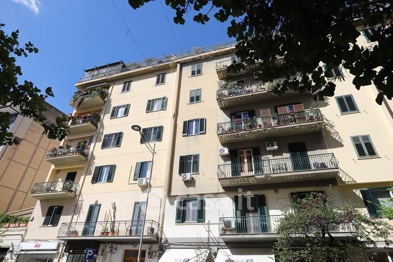 Appartamento in Vendita in Via Giuseppe Sciuti 72 a Palermo