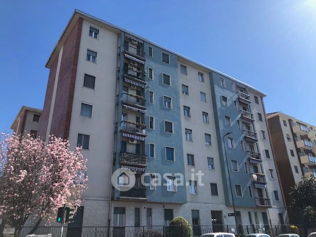 Appartamento in Vendita in Via Leonardo Bistolfi 12 a Milano