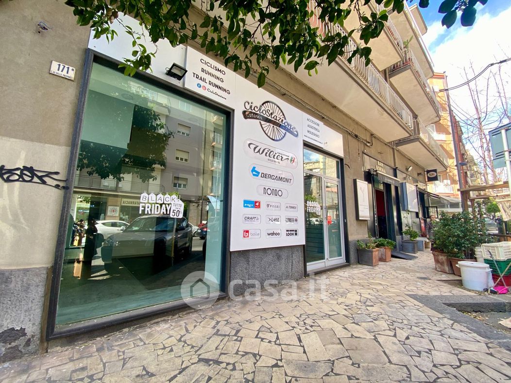 Negozio/Locale commerciale in Affitto in Corso delle Province 171 a Catania