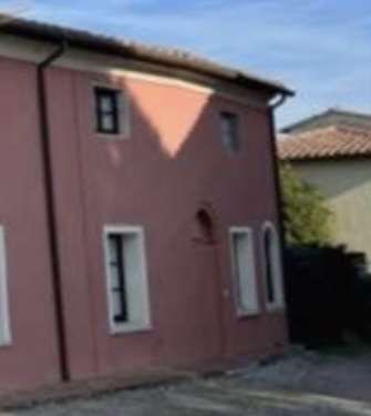 Appartamento in Vendita in a Casciana Terme Lari